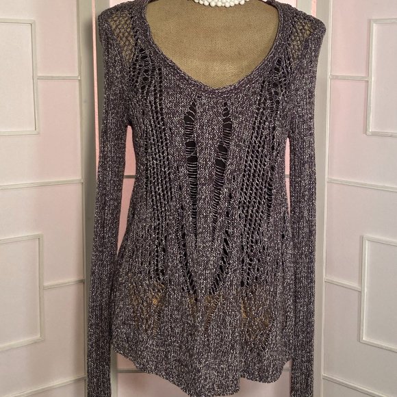 Simply Vera- Vera Wang Open Weave Sweater - Picture 2 of 7